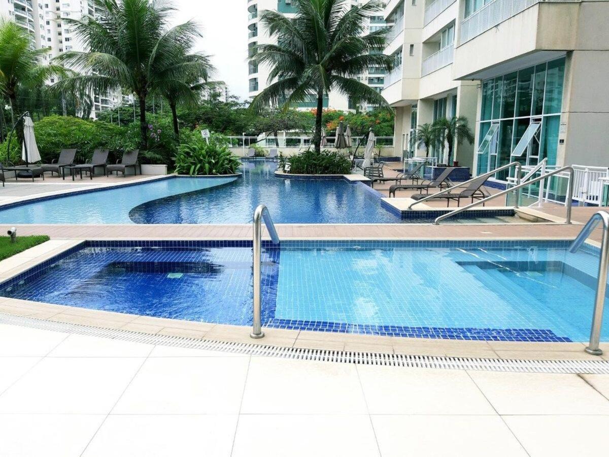 Apartment Localizacao Na Barra Da Tijuca- Com Ar, Wifi, Microondas